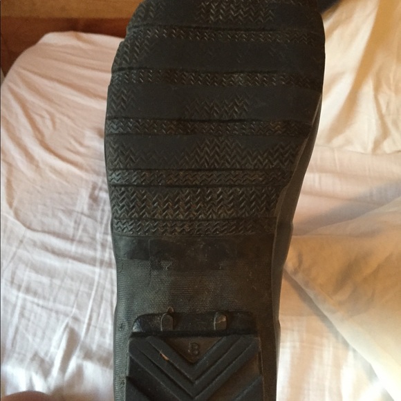 Women’s Vintage Navy Hunter Rain boots! - Picture 5 of 5